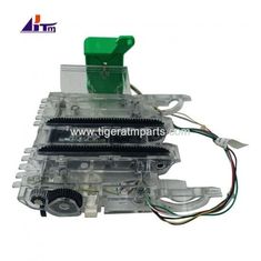 เครื่อง ATM ส่วนเครื่อง NCR SDM2 TILT Top Guide Assembly 484-0103363