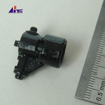 ATM อะไหล่ Diebold Pivot Block Stripper ด้วยคลาช 49211432000A-7 49204054000A