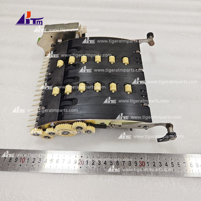 1750223743 RM4+4 Diebold Nixdorf ผู้จําหน่าย Rack การขนส่ง 2 CRS FL 4+4