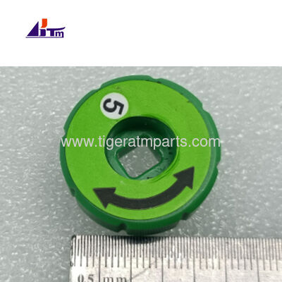 NCR ATM ส่วน SDM2 ขนส่งล่าง พลาสติกสีเขียวโรล 484-0106810-02